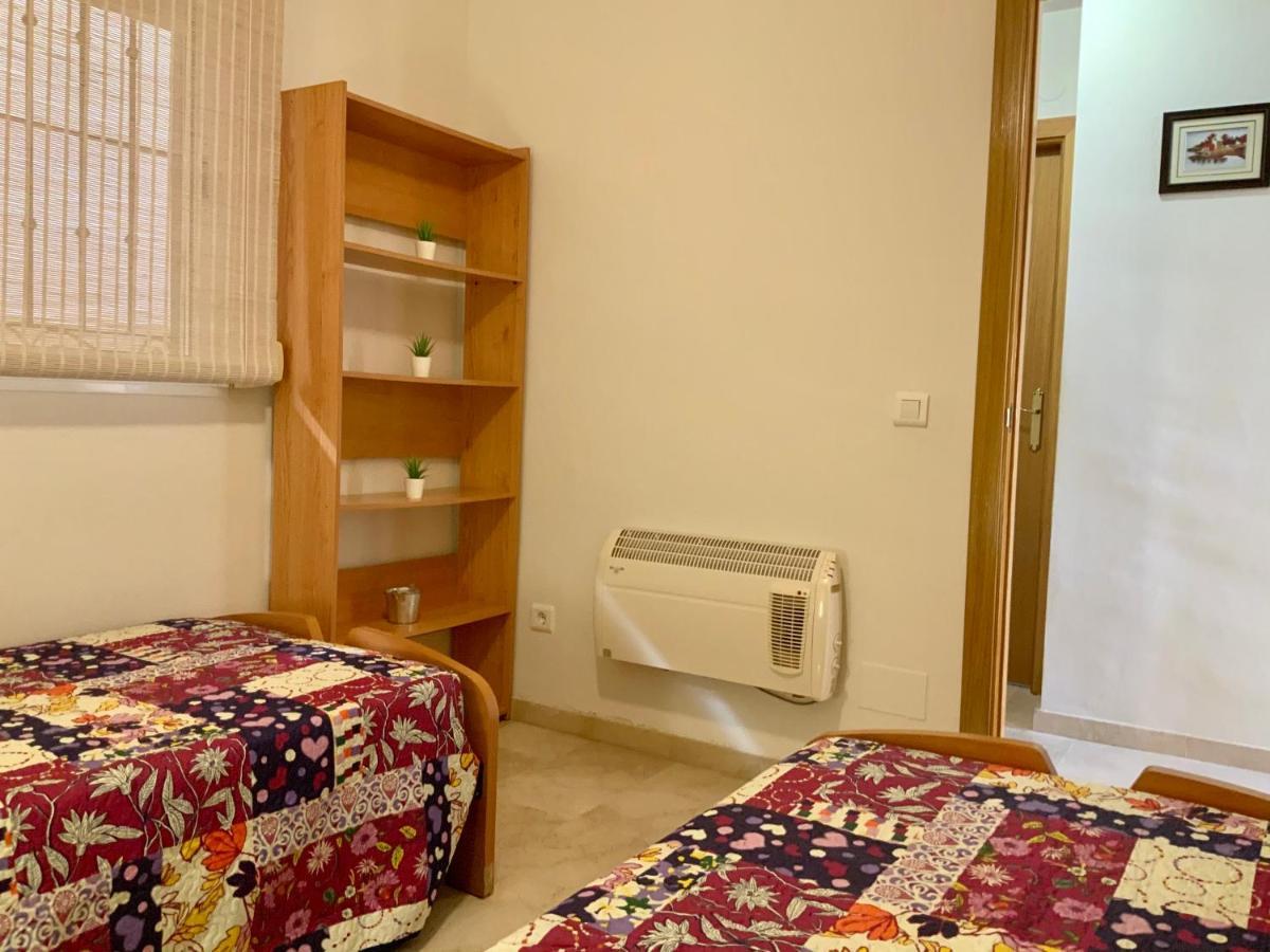 Apartamento De 2 Dormitorios, Gran Terraza, Vistas Al Mar Cerca Playa Carvajal 베날마데나코스타 외부 사진